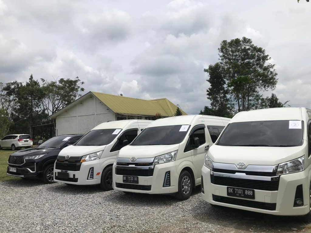 rental mobil bandara silangit